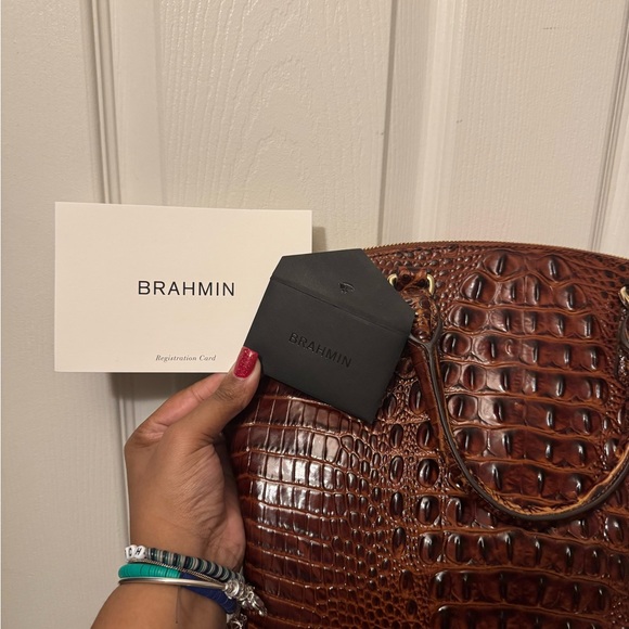 Brahmin Large Duxbury Satchel
Straps Included - Picture 5 of 5